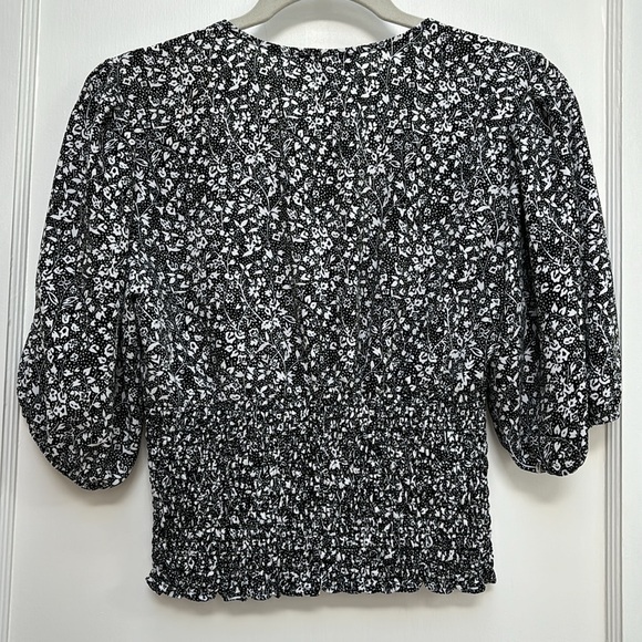 1 State smocked top Small - Picture 2 of 3